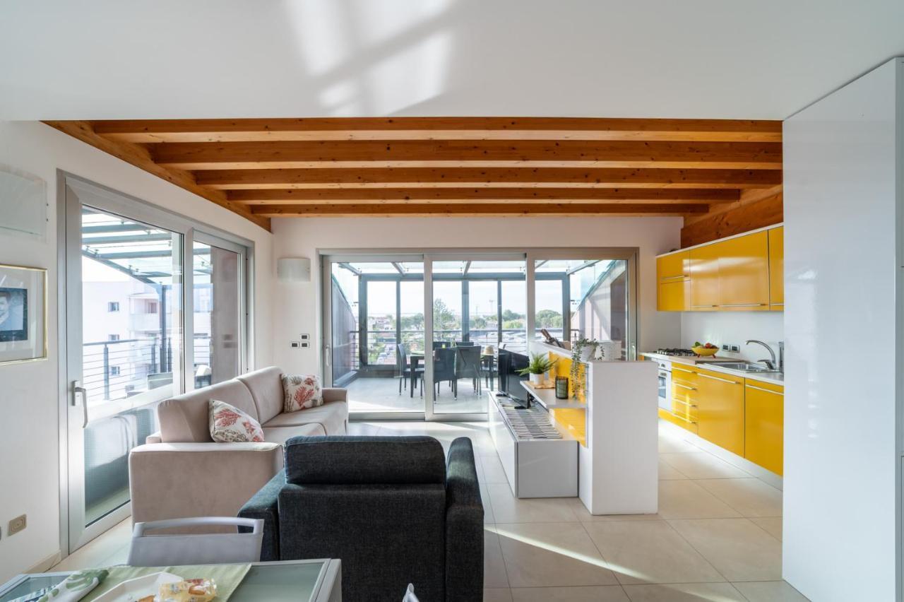 Residenza Ore Felici Lignano Sabbiadoro Luaran gambar
