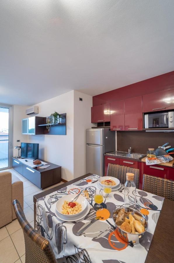 Residenza Ore Felici Lignano Sabbiadoro Luaran gambar