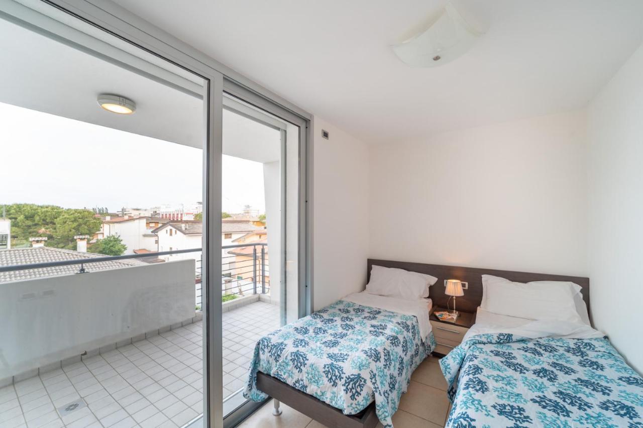Residenza Ore Felici Lignano Sabbiadoro Luaran gambar