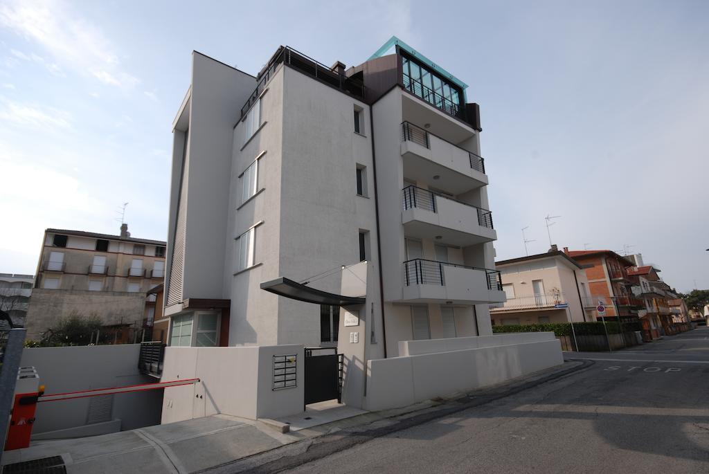 Residenza Ore Felici Lignano Sabbiadoro Luaran gambar